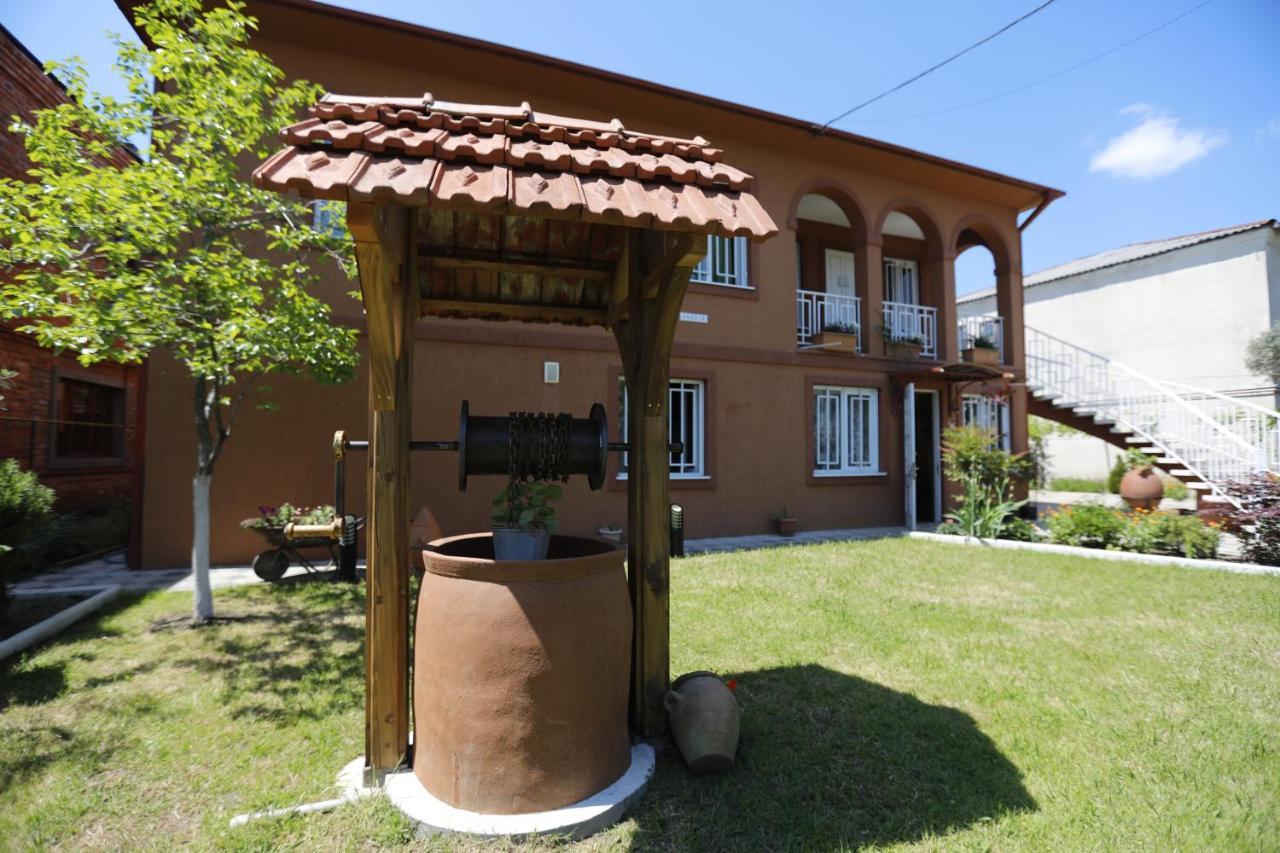 Casa De Khasia Zugdidi Dış mekan fotoğraf
