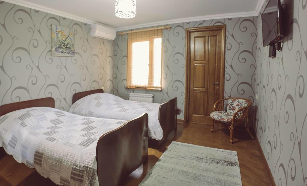 Casa De Khasia Zugdidi Dış mekan fotoğraf