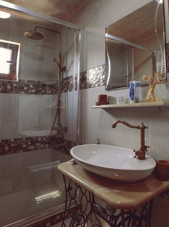 Casa De Khasia Zugdidi Dış mekan fotoğraf