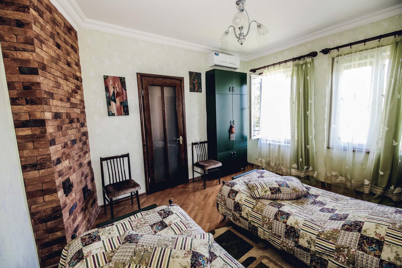 Casa De Khasia Zugdidi Dış mekan fotoğraf